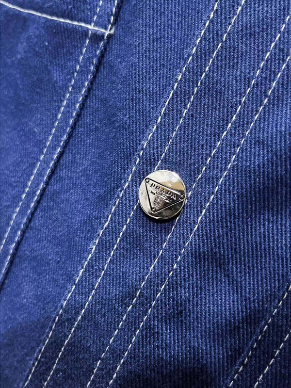 夏服セット角部分ディテール